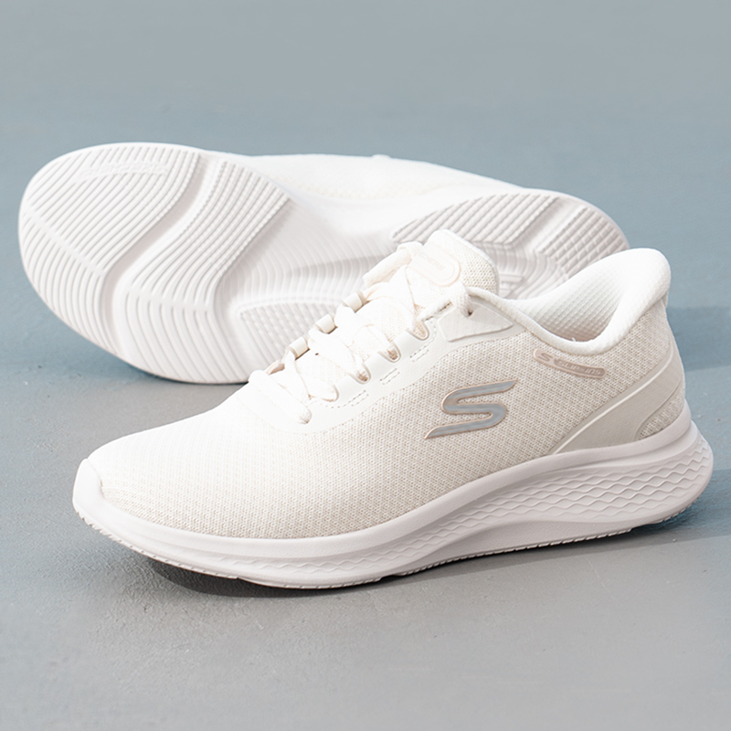 Skechers Women's Sports Shoes  - Women Shoes Skechers 评论和价格