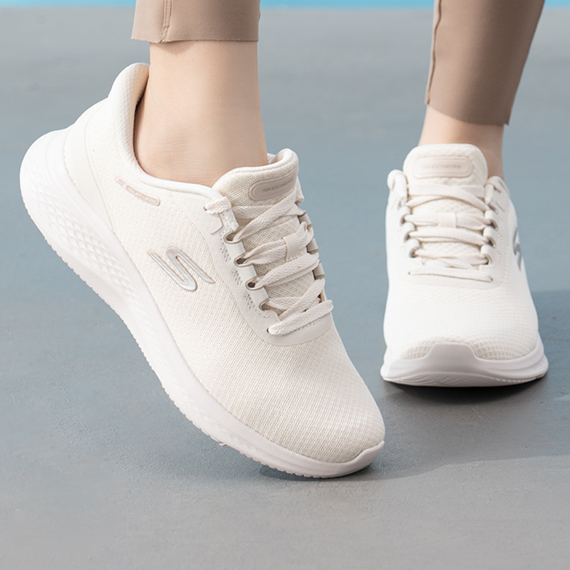 Skechers Women's Sports Shoes  - Women Shoes Skechers 评论和价格
