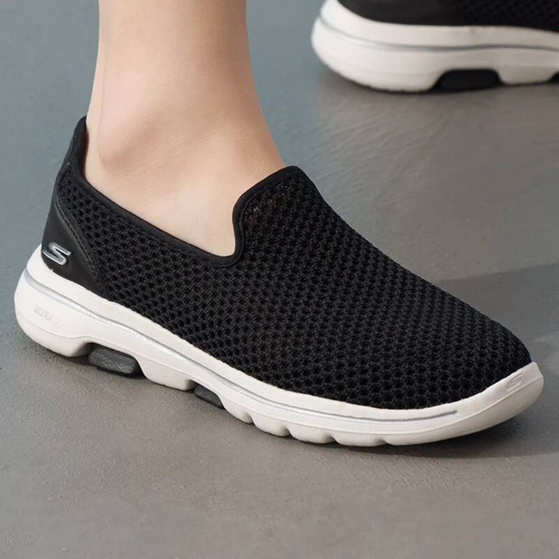 Skechers 124163-Bkw Womens Go  - Women Shoes Skechers 评论和价格