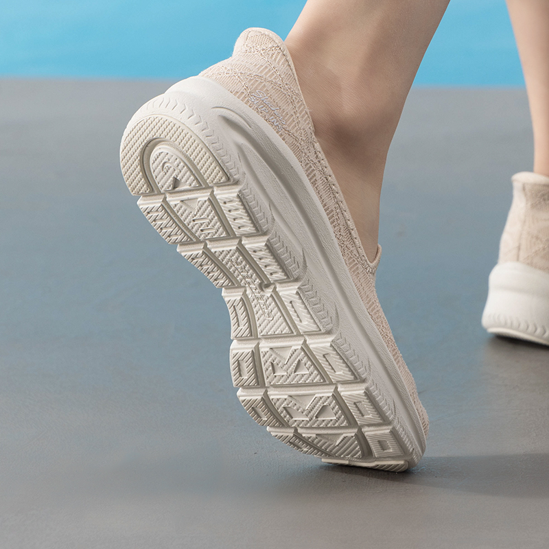Skechers Women's Sports Shoes  - Women Shoes Skechers 评论和价格